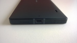 Nokia Lumia 930 Micro-USB-Anschluß