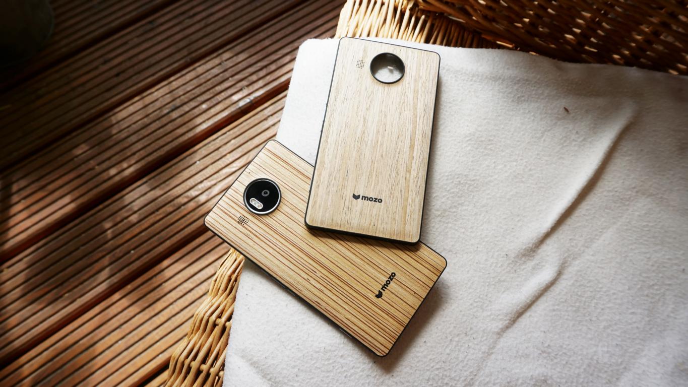 Mozo Holz Cover