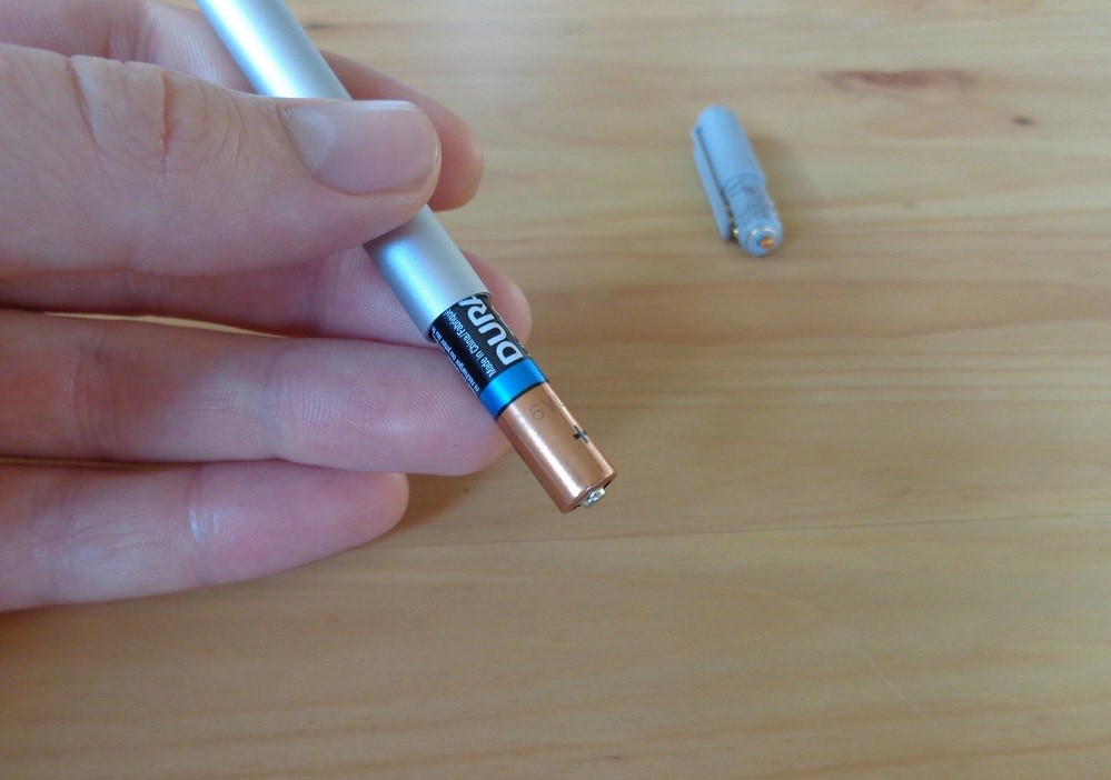 Surface-Stift-Batterie-austauschen-2.jpg