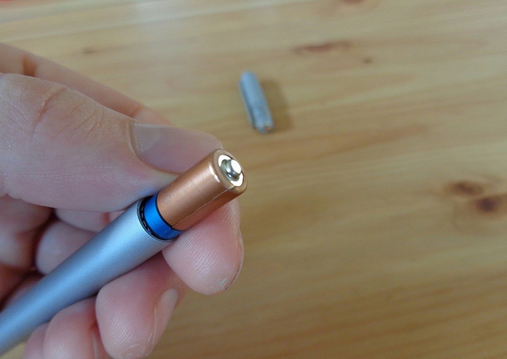 Surface-Stift-Batterie-austauschen-3.jpg