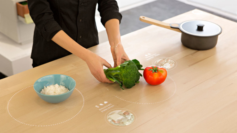 Augmented Reality beim Kochen Ikea zeigt den Küchentisch