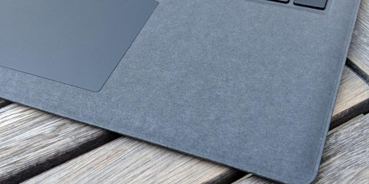 Surface Laptop 2 Test