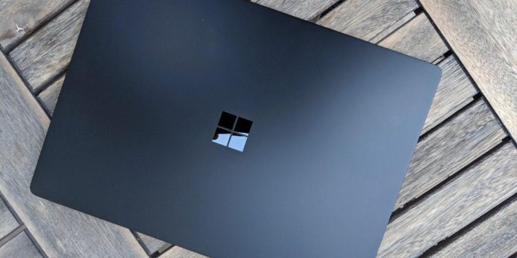 Surface Laptop 2 Test