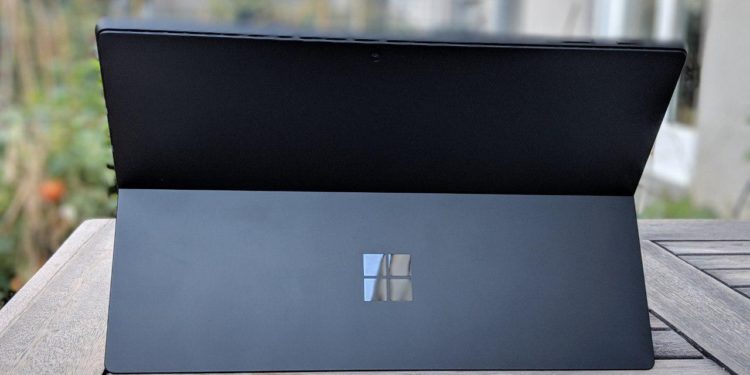 Surface Pro 6 kratzfest schwarz empfindlich