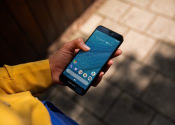Nachhaltiges Smartphone: Fairphone 3 – Schraubschlüssel zur Reparatur liegt bei