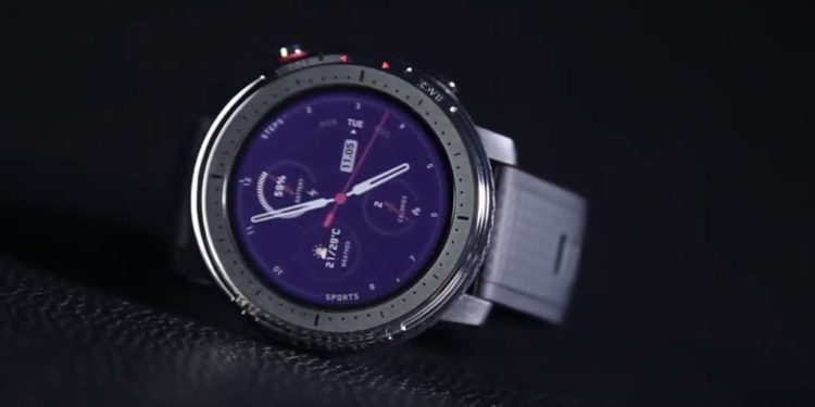 amazon fit stratos