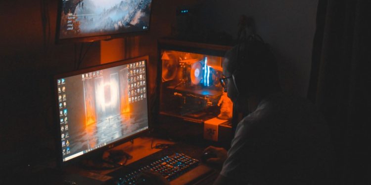 PC und Zubehör zum selbst streamen – Das braucht man alles