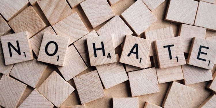 Hass im Internet – Ein Problem der heutigen Gesellschaft