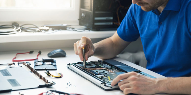 Laptop-Reparatur